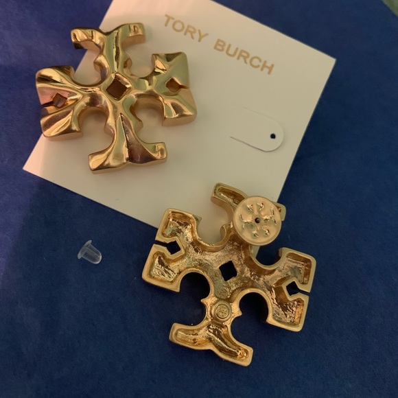 Tory Burch Exaggerated  Double T Golden ROXANNE Statement Earrings - Picture 10 of 11